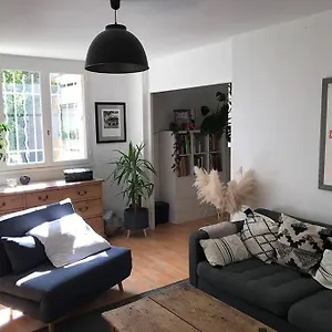 https://la-casa-de-pierrot-t3-parking-proche-ctre-ville.fr-provencehotel.com